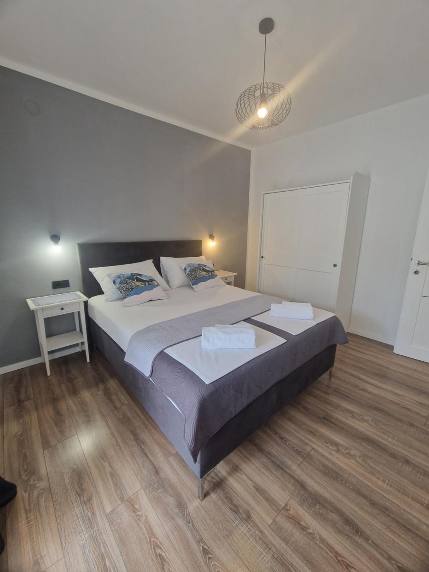 Apartments Jadranka Novalja Eksteriør bilde